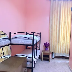 Roma Guest House Гостевой дом